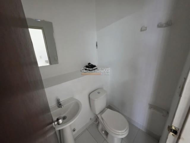 Oficinas y Consultorios, Alquiler en Granada