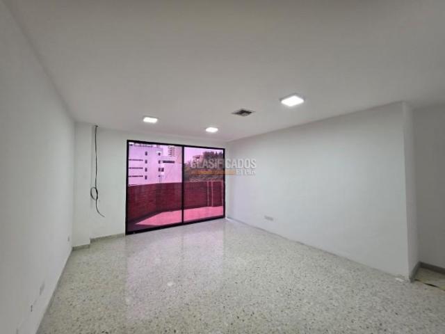 Oficinas y Consultorios, Alquiler en Granada