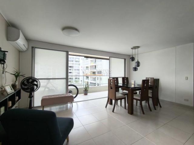 Apartamentos, Venta en Valle del Lili