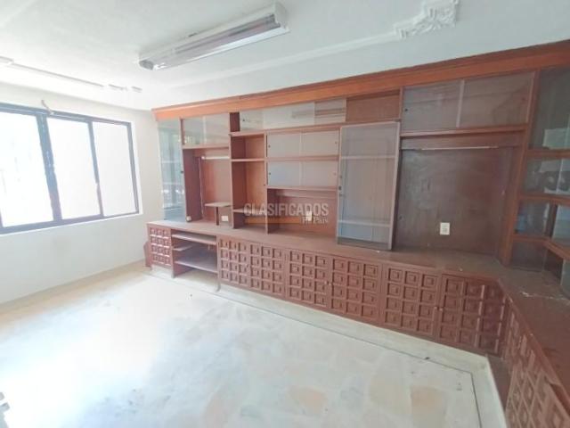Casas, Venta en La Flora