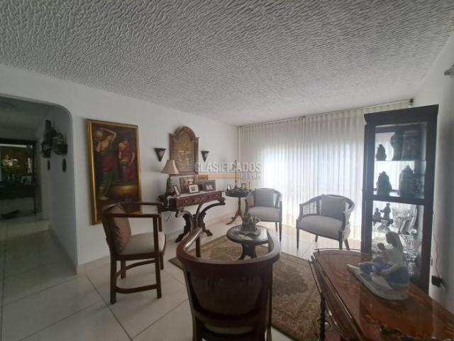 Apartamentos, Venta en Álamos