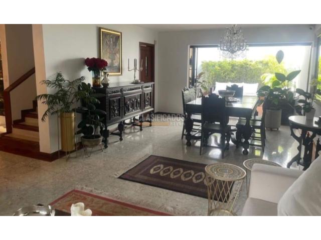 Casas, Venta en Santa Rita