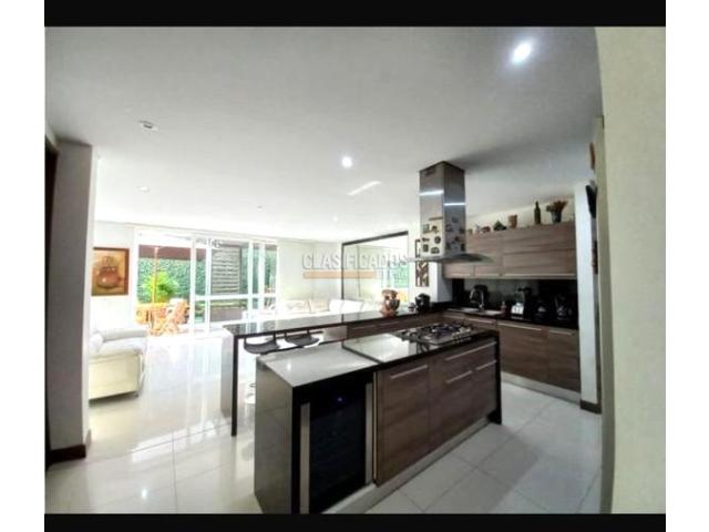 Casas, Alquiler en Ciudad Jardín