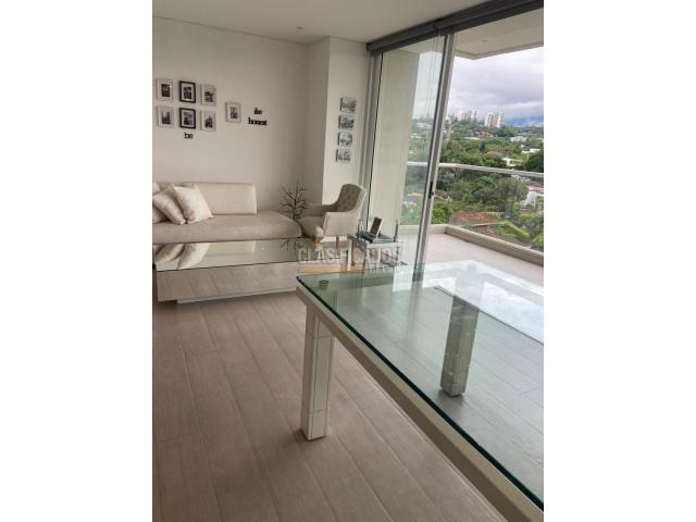Apartamentos, Venta en Pance