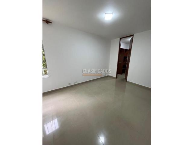 Apartamentos, Venta en Ciudad Jardín