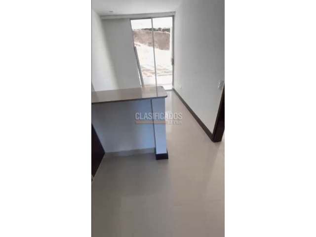 Apartaestudios, Alquiler en Altos Cristales