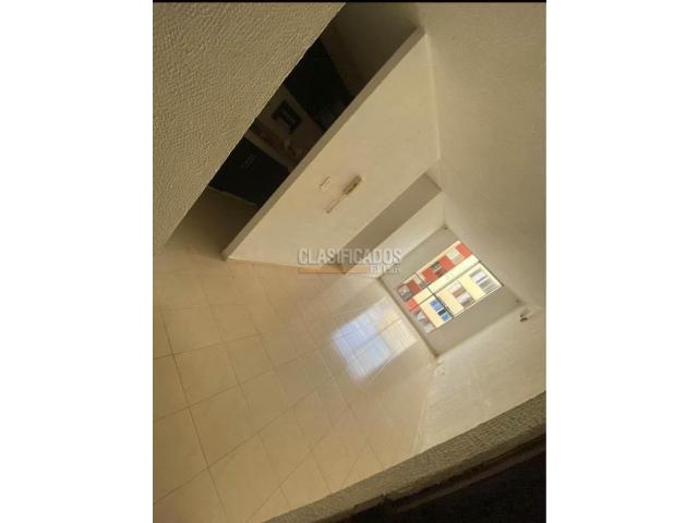 Apartamentos, Venta en Brisas de los Álamos