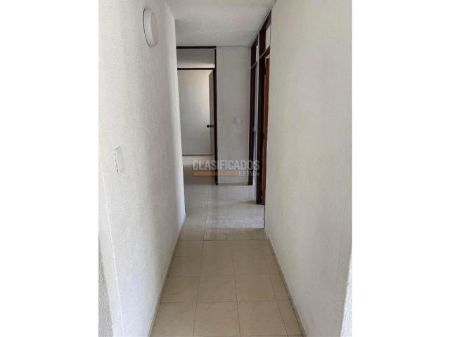 Apartamentos, Venta en Brisas de los Álamos