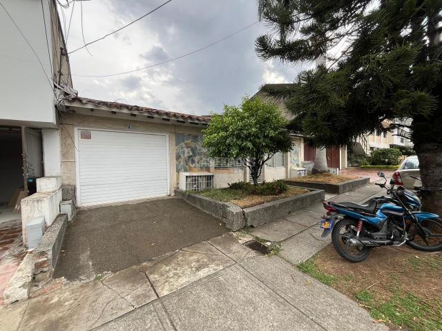 Casas, Venta en La Flora