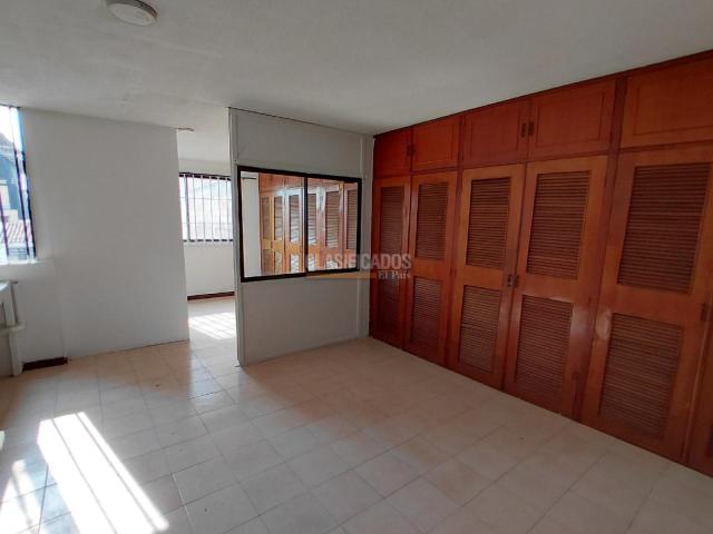 Apartaestudios, Alquiler en Departamental