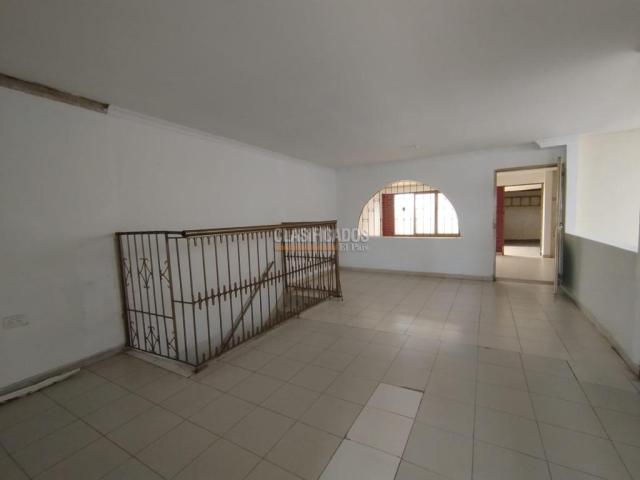 Apartamentos, Alquiler en El Troncal
