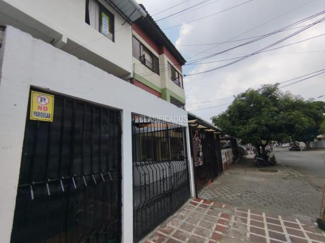 Apartamentos, Alquiler en Los Andes
