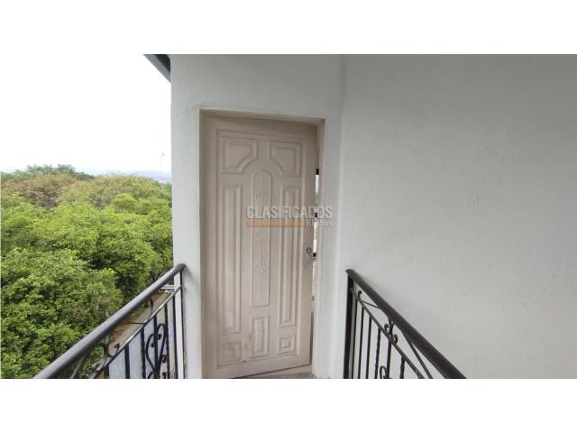Apartamentos, Alquiler en Primero de Mayo