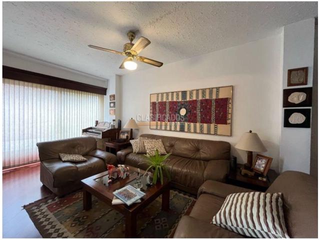 Casas, Venta en Santa Rita