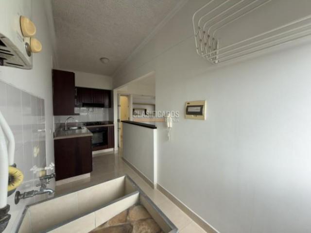 Apartamentos, Alquiler en Caney