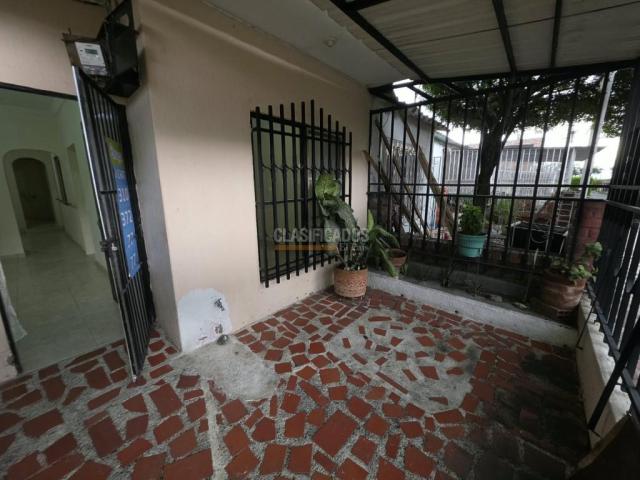 Casas, Alquiler en Palmira