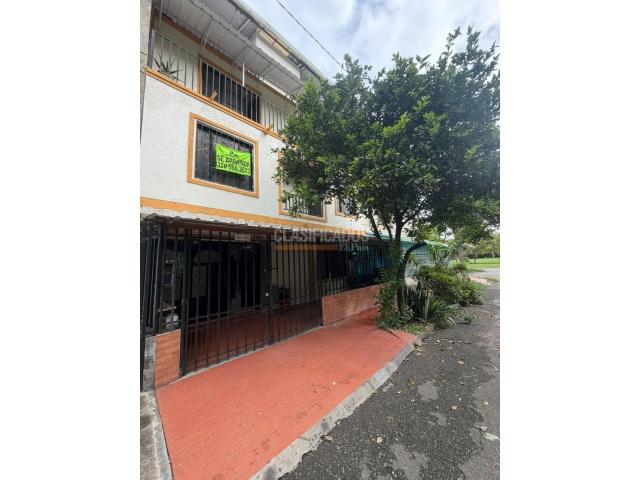 Casas, Alquiler en Palmira