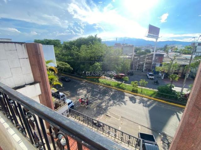 Oficinas y Consultorios, Alquiler en Ciudad Jardín
