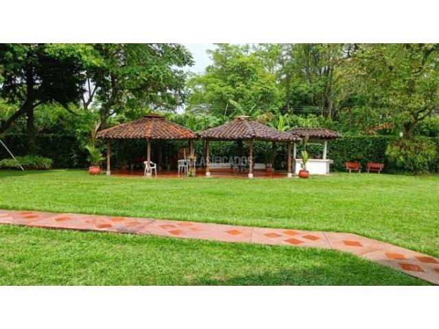 Fincas y Casas Campestres, Venta en Jamundí