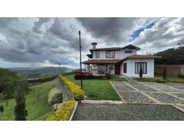 Casas, Venta en Calima (Darién)