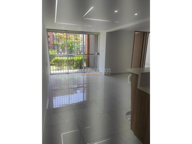 Apartamentos, Alquiler en Ciudad Pacifica