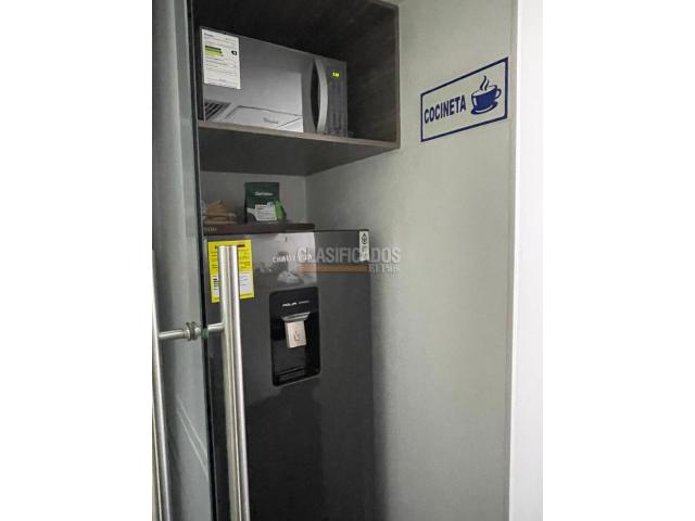 Oficinas y Consultorios, Alquiler en Centenario