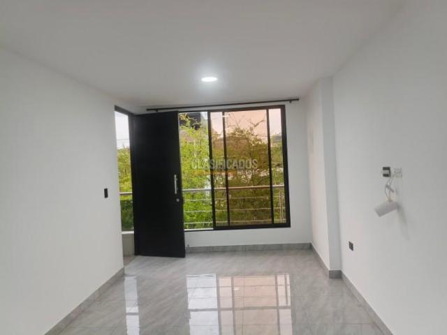 Apartaestudios, Alquiler en Ciudad 2.000