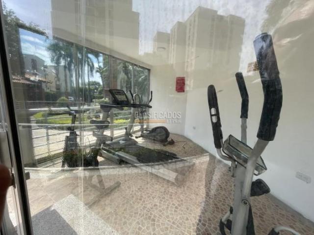 Apartamentos, Venta en Las Quintas de Don Simón