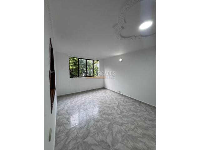 Apartamentos, Venta en Colseguros Andes