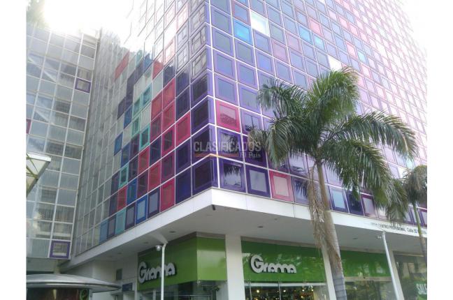 Oficinas y Consultorios, Venta en Centro Profesional Vida