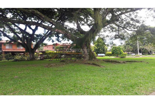 Casas, Venta en Guaduales de las Mercedes