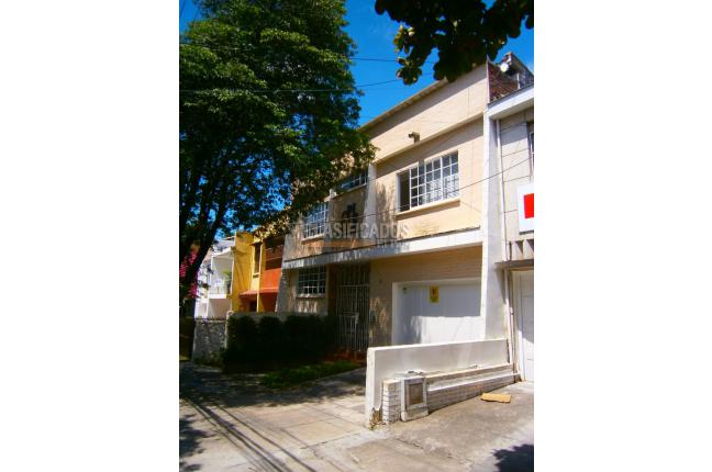 Oficinas y Consultorios, Venta en San Fernando Viejo
