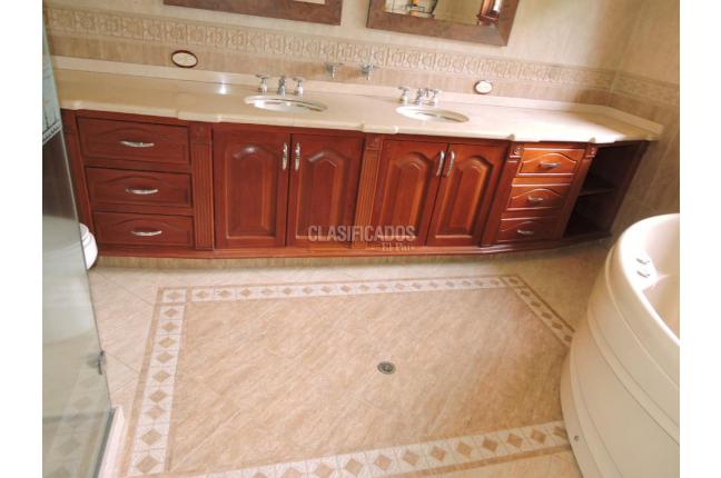 Casas, Venta, Ciudad Jardín - $1.900.000.000