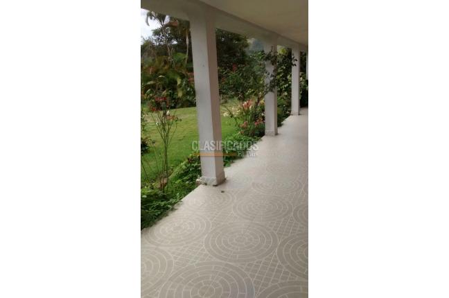 Fincas y Casas Campestres, Venta, Calima (Darién) - $2.200.000.000