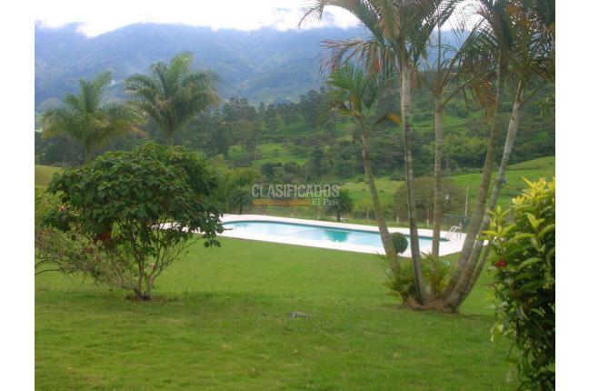 Fincas y Casas Campestres, Venta, Calima (Darién) - $2.200.000.000