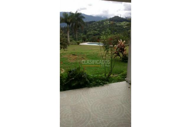 Fincas y Casas Campestres, Venta, Calima (Darién) - $2.200.000.000