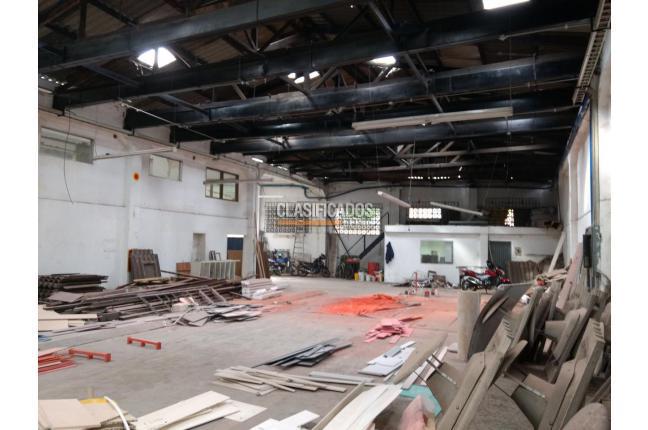 Locales y Bodegas, Alquiler, Santander - $4.000.000