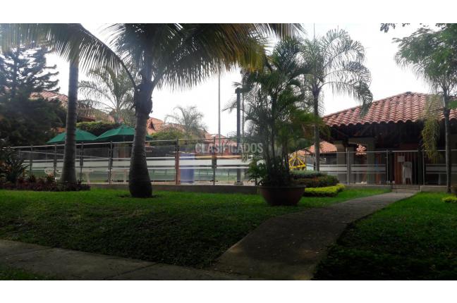 Casas, Venta en Reserva del Polo Club