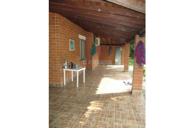 Casas, Venta en Solares de Pance