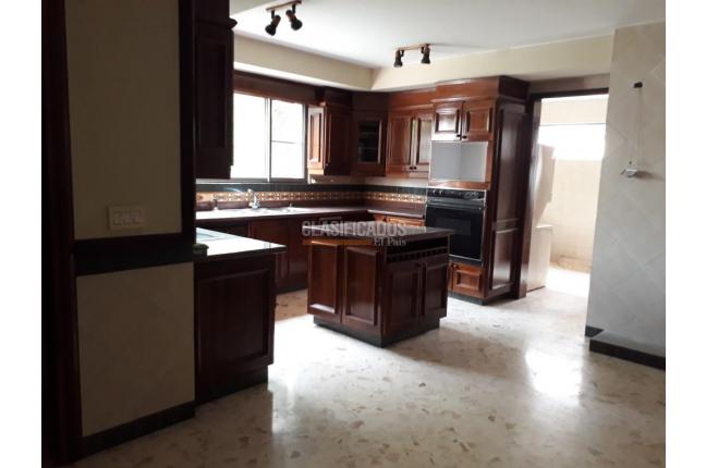 Apartamentos, Venta, Normandía - $1.900.000.000