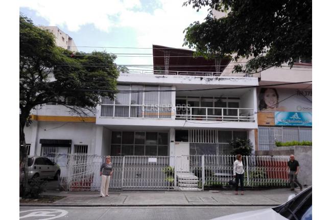 Casas, Venta, Versalles - $1.200.000.000