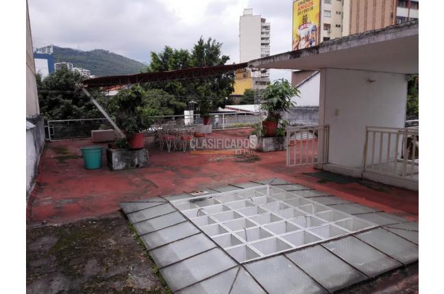 Casas, Venta, Versalles - $1.200.000.000