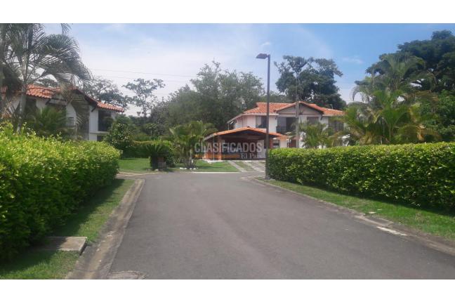 Casas, Venta en Quintas de Pance