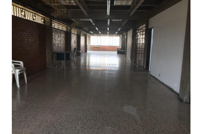 Edificios, Venta en Acopi