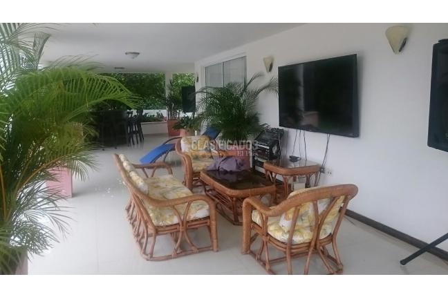 Casas, Venta, Ginebra - $1.800.000.000