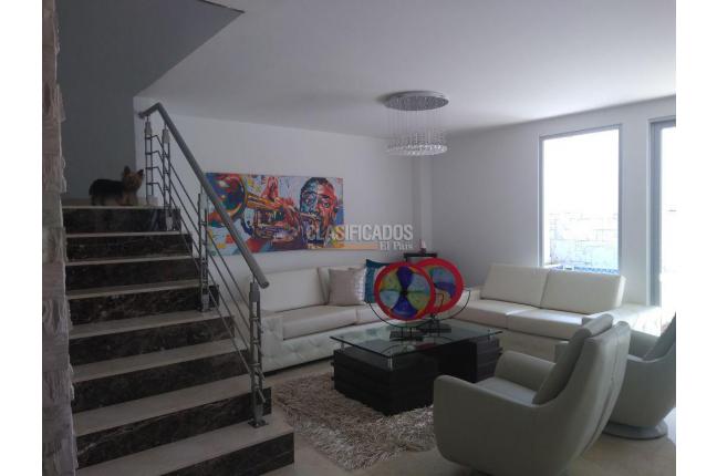 Casas, Venta en Portal del Jockey