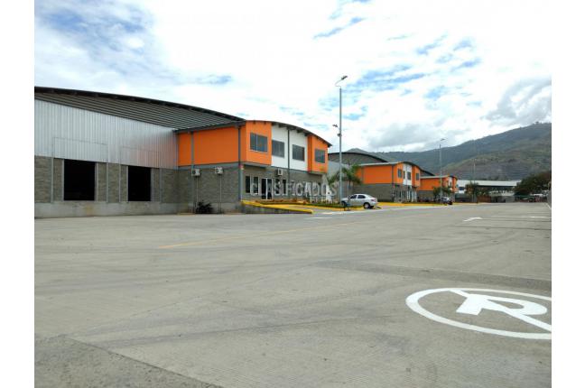 Locales y Bodegas, Venta, Yumbo