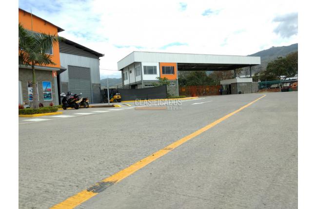 Locales y Bodegas, Venta, Arroyohondo