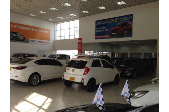 Locales y Bodegas, Venta en Versalles