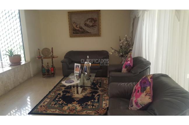 Apartamentos, Venta, Centenario - $700.000.000